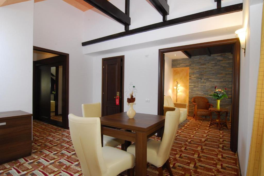 Casa Iris-hotel & Restaurant 3* Sinaia